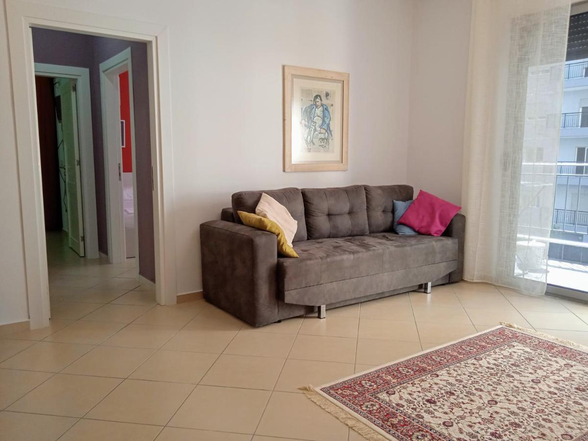 Vlorë Artist S Apartment מראה חיצוני תמונה
