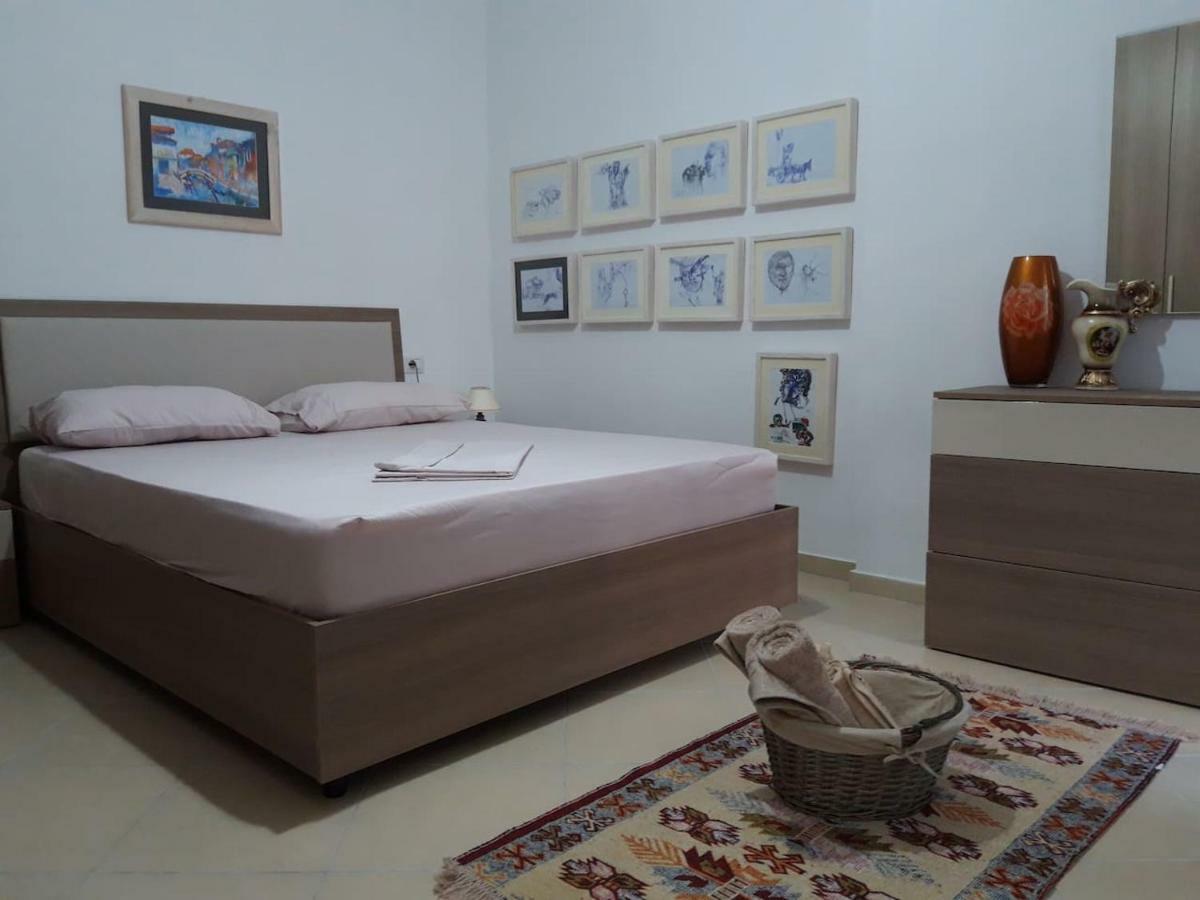 Vlorë Artist S Apartment מראה חיצוני תמונה